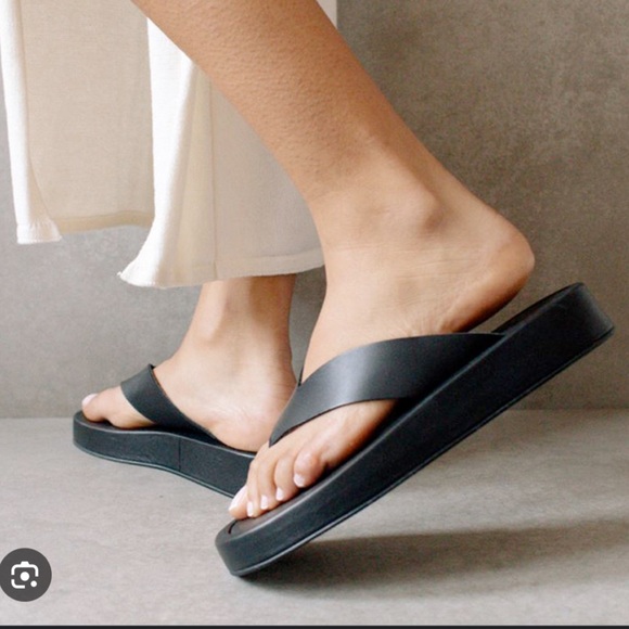 Alohas Overcast Sandal - Picture 2 of 2